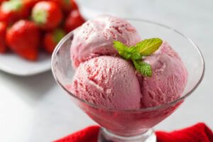 Helado de Fresas y Plátano (sin azúcar ni lácteos)