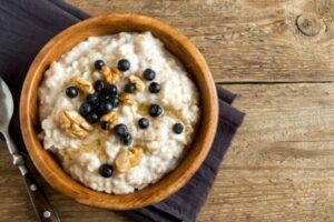 Porridge de dátiles y canela